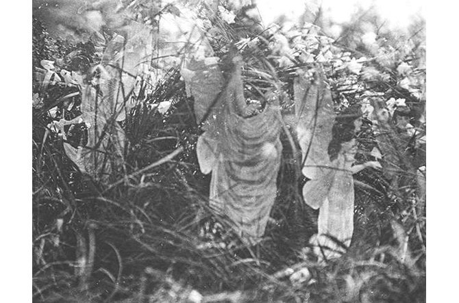 Seeing the Unseeable: The Role of Clairvoyance in the Cottingley&nbsp;Story